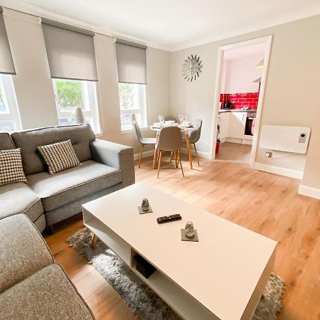 Glasgow 2Bd City Centre Apartment - Free Private Parking ภายนอก รูปภาพ