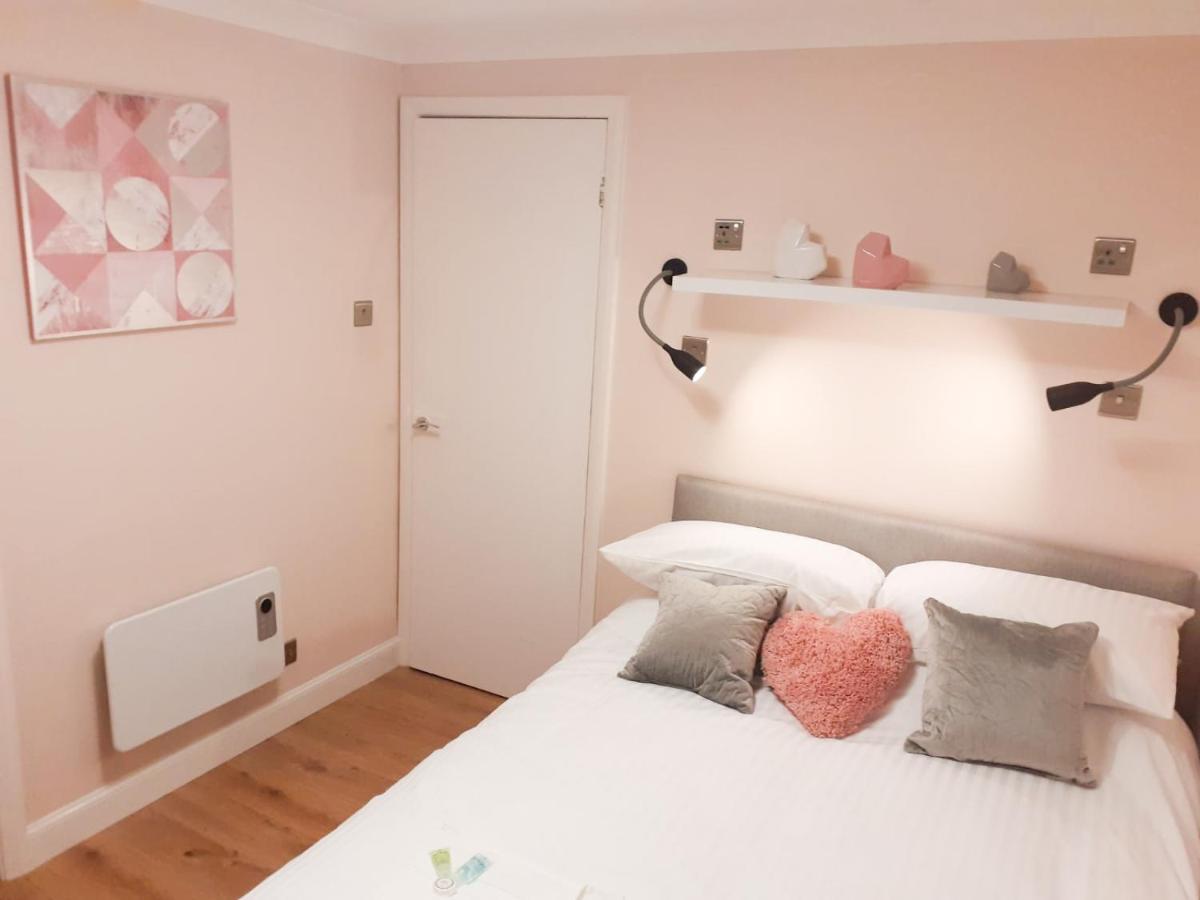 Glasgow 2Bd City Centre Apartment - Free Private Parking ภายนอก รูปภาพ