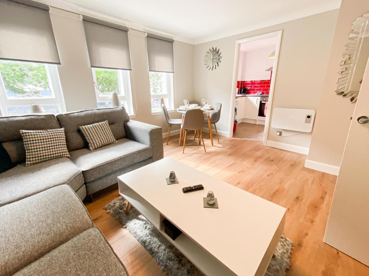 Glasgow 2Bd City Centre Apartment - Free Private Parking ภายนอก รูปภาพ
